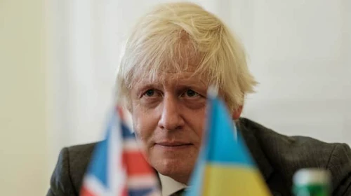 Boris Johnson calls for ban on Ukraine using Storm Shadow missiles to strike targets in Russia to be lifted