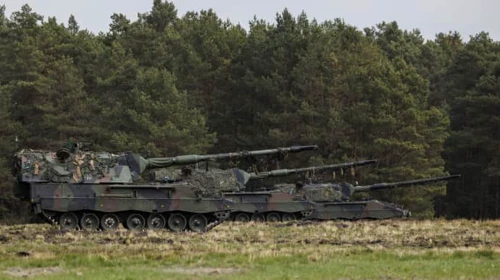 Germany to provide Ukraine with 12 more Panzerhaubitz 2000