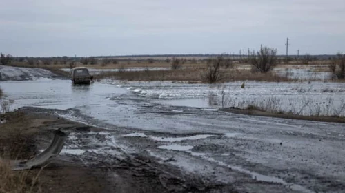 ОВА: После повреждения дамбы из Кураховского водохранилища уже вытекло более трети воды