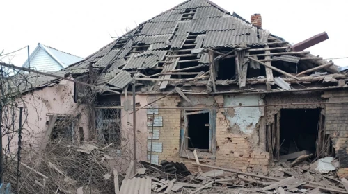 Russians strike Nikopol district over 30 times on 16 October, injuring people – photo