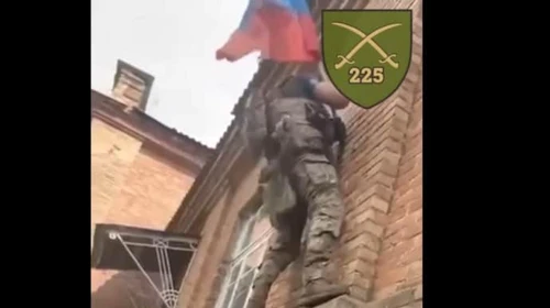 Ukrainian forces dislodge Russian flag in village of Darino in Russia's Kursk Oblast – video