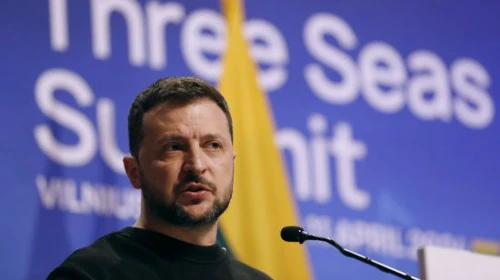 Зеленський прокоментував успішне голосування за допомогу Україні у Палаті представників