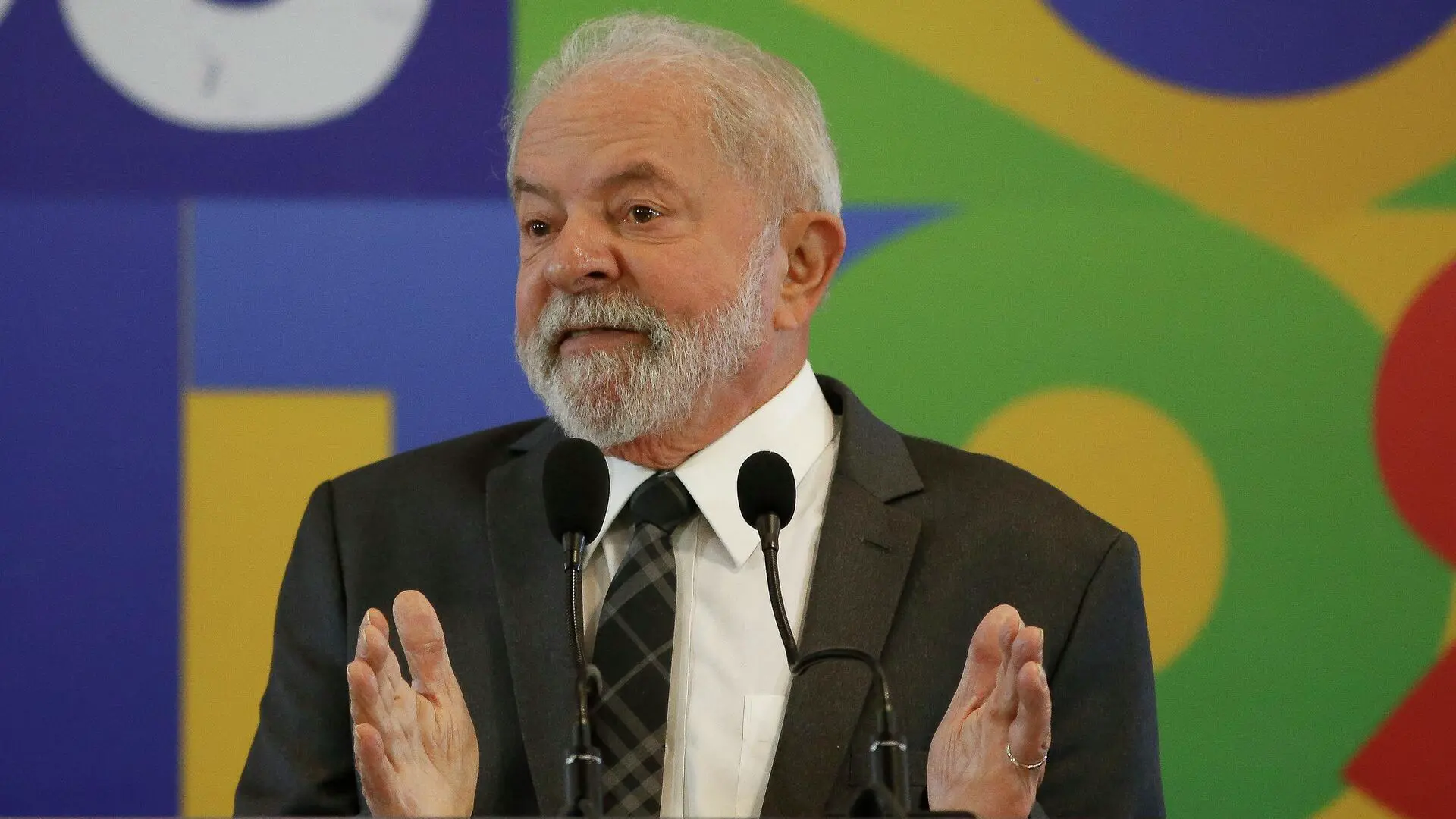 Бразильський президент пропонує посередництво у війні в Україні на G7.