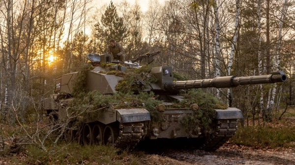 Британія передала 14 бойових танків Challenger 2 для ЗСУ 