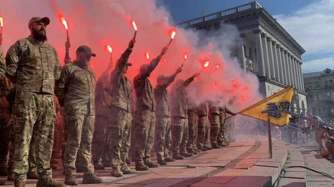 Другі роковини теракту в Оленівці: у Києві провели акцію