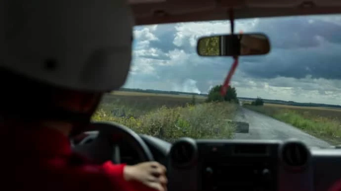 Генштаб закликав українців та іноземців не проникати в зони бойових дій без дозволу