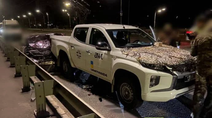 П’яний водій під час комендантської в’їхав у машину військового – прокуратура