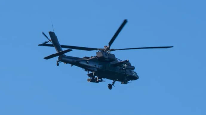 Польща купує у США 96 гелікоптерів Apache за $10 млрд