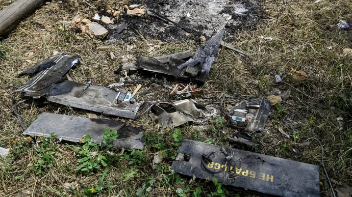 Russians attack bus stop in Kherson and Kharkiv Oblast with drones: two injured