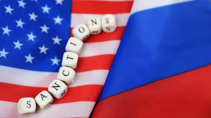 США пообіцяли нові "потужні" санкції проти РФ