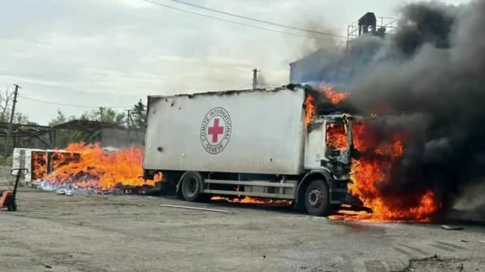 В Красном Кресте отреагировали на гибель ее трех работников на Донбассе: категорически осуждаем