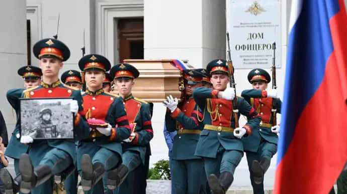 ВВС: Среди погибших российских военных все больше мужчин в возрасте 40+ лет