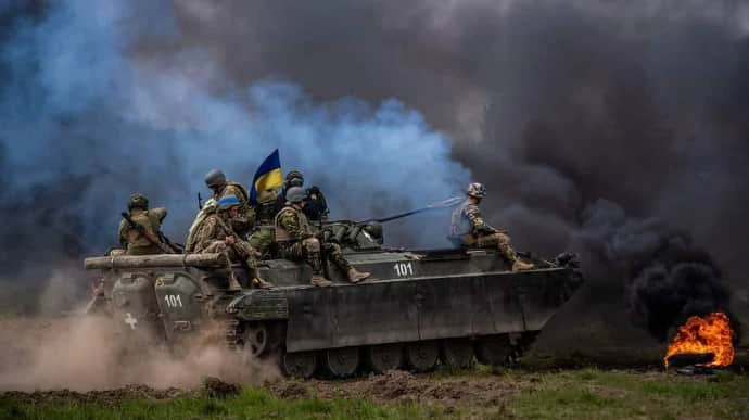 ЗСУ за добу відмінусували понад тисячу окупантів та 14 артсистем